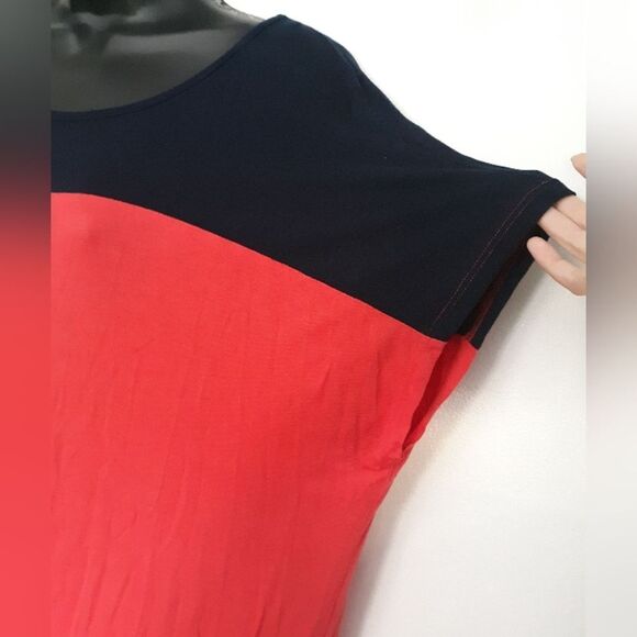 Forever 21 crewneck batwing top - Picture 2 of 4